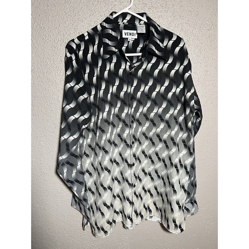 VENDI Shirt Patterned Black&White Size Medium Button Up Long Sleeve